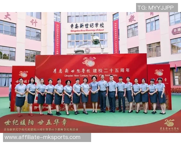 张佳玮足球：从青涩少年到职业球员的成长之路与奋斗故事