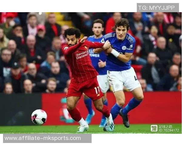 曹斌足球之路：从青涩少年到职业球员的奋斗历程与成长故事